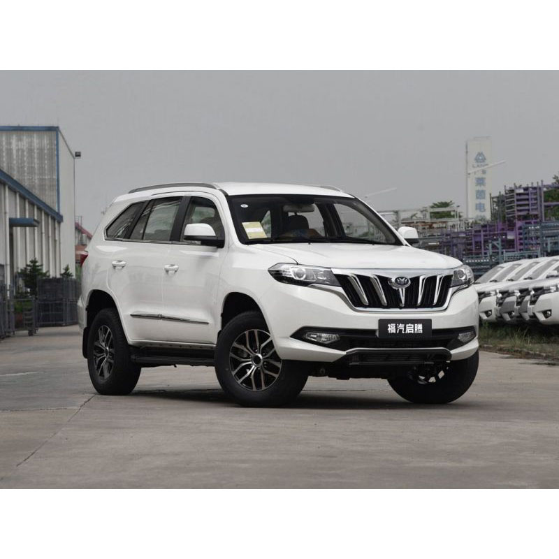 Keyton Gasoline 7 सीट SUV