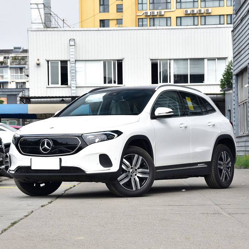मर्सिडीस जम्प SUV